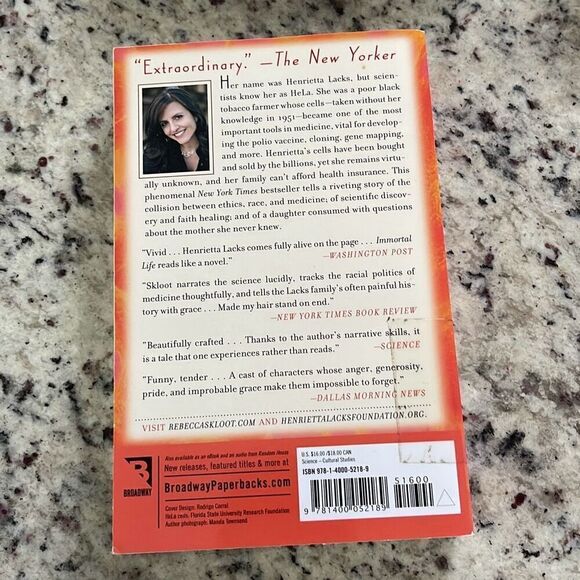 The Immortal Life Of Henrietta‎ Lacks By Rebecca Skloot Paperback Book - Picture 3 of 5